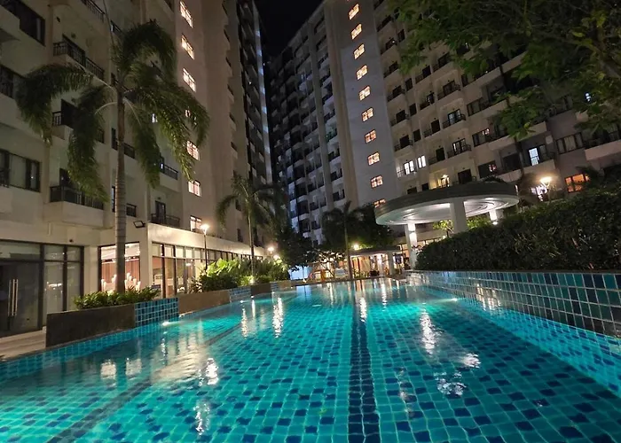 Aro Cozy Staycation Near Airport & Sm Bicutan * Manila