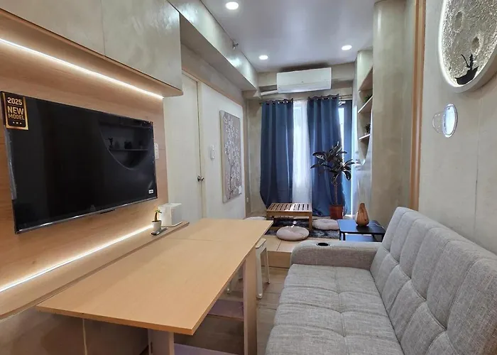 Aro Cozy Staycation Near Airport & Sm Bicutan Manila